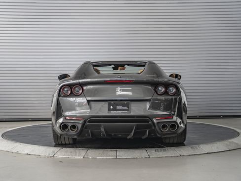 Used 2023 Ferrari 812 GTS RWD image 4