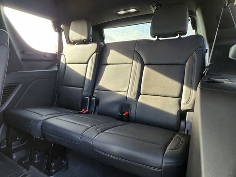 Used 2023 Chevrolet Tahoe Z71 w/ Z71 Off-Road Package image 31