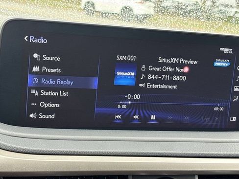 Used 2022 Lexus RX 350L Premium w/ Premium Package AWD/4WD image 36