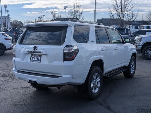 Used 2021 Toyota 4Runner SR5 image 3