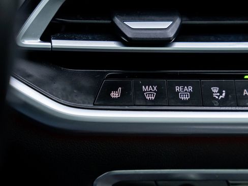 Used 2020 BMW X5 xDrive40i w/ Convenience Package image 28