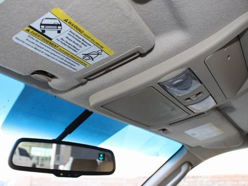 Used 2011 Nissan Frontier SV w/ SV Premium Utility Pkg image 23