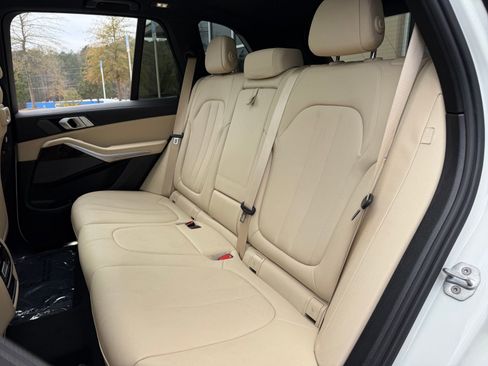 Used 2020 BMW X5 xDrive40i w/ Convenience Package image 42