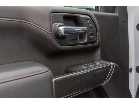 Used 2022 GMC Sierra 2500 AT4 w/ Gooseneck/5TH Wheel Package image 19