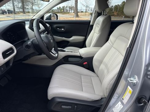 New 2026 Honda HR-V EX-L image 11