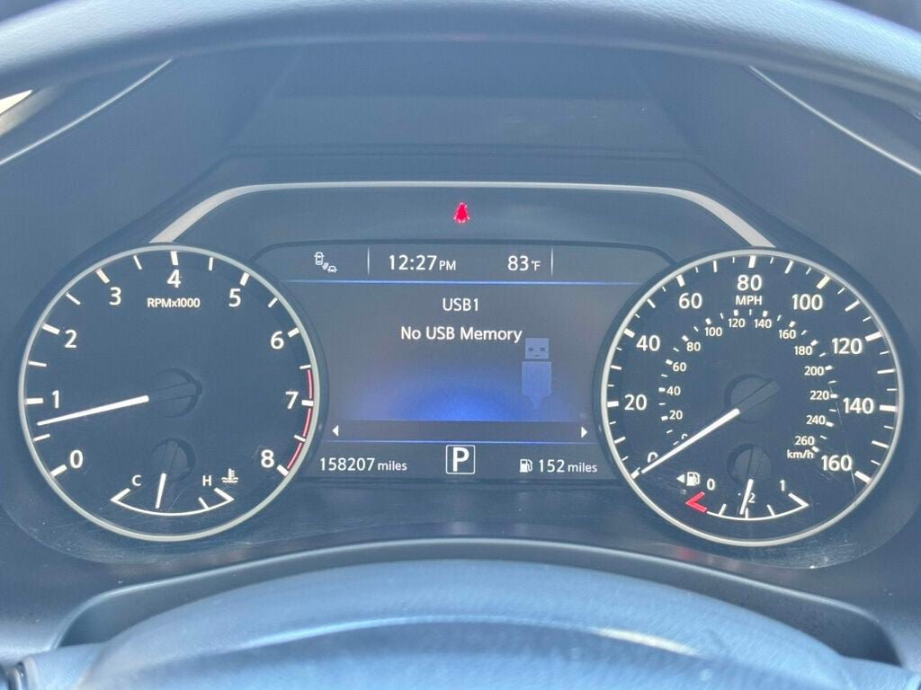 Used 2017 Nissan Murano Platinum w/ Platinum Technology Package FWD image 32