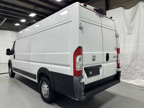 Used 2023 RAM ProMaster 3500 FWD image 5