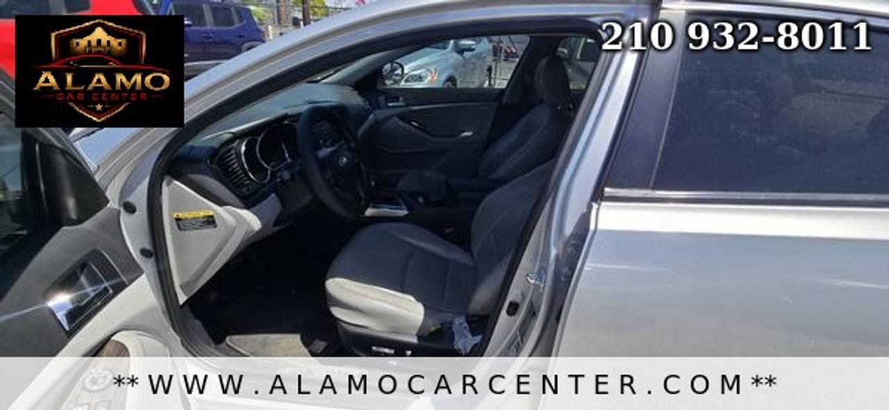Used 2013 Kia Optima EX FWD image 30