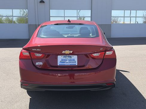 Used 2017 Chevrolet Malibu LT w/ Driver Confidence Package FWD image 6