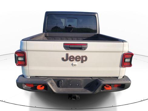 Used 2024 Jeep Gladiator Mojave AWD/4WD image 5