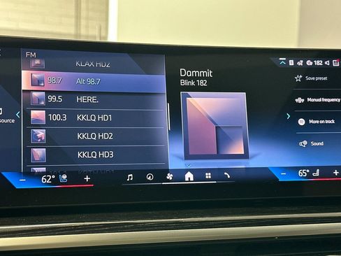 New 2026 BMW X7 xDrive40i w/ M Sport Package AWD/4WD image 23