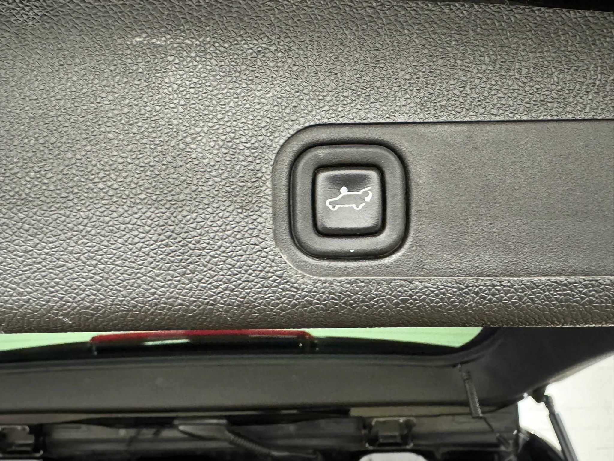 Used 2013 GMC Yukon Denali AWD/4WD image 44