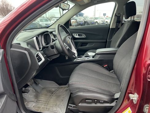 Used 2017 Chevrolet Equinox LT w/ Convenience Package image 16