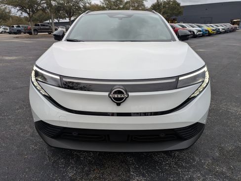 New 2026 Nissan Leaf Platinum+ image 9