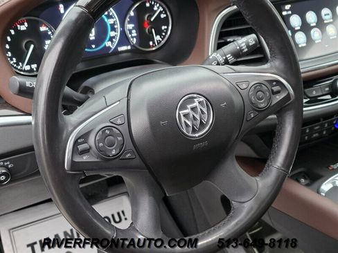 Used 2018 Buick Enclave Avenir w/ Avenir Technology Package AWD/4WD image 14