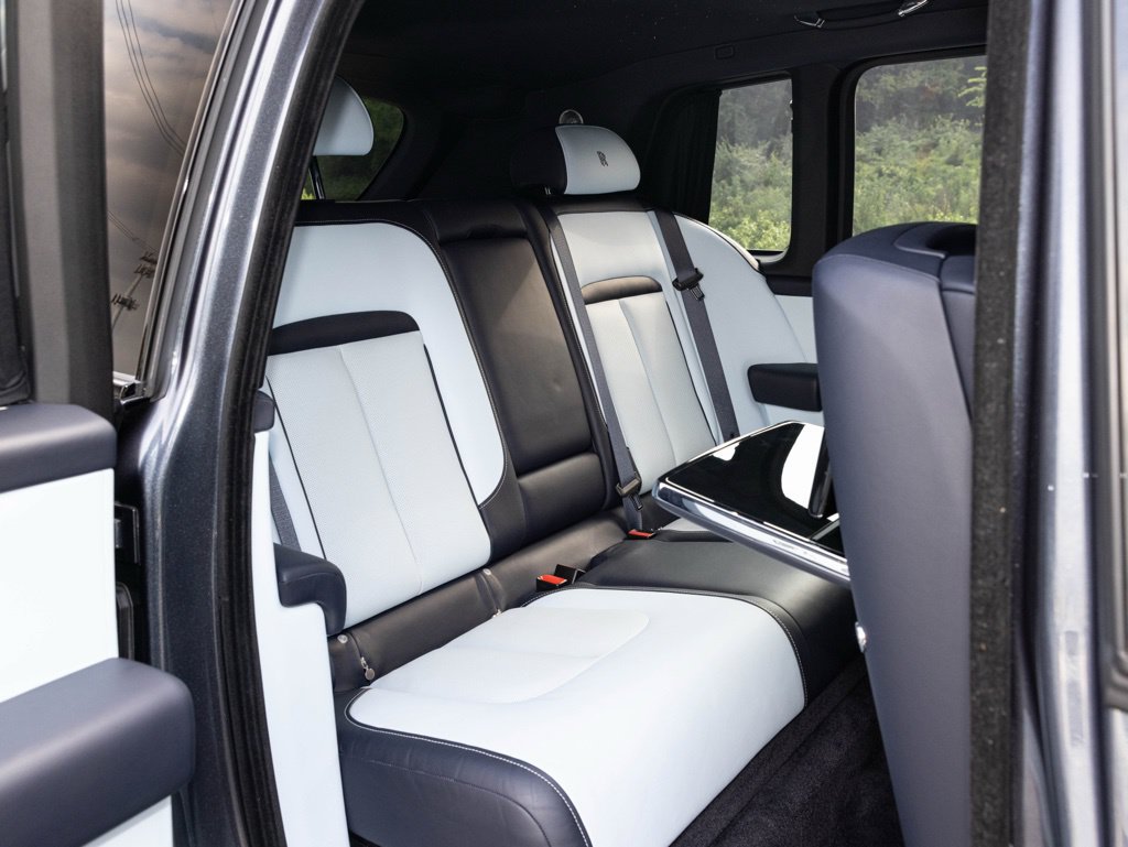 Used 2022 Rolls-Royce Cullinan w/ Cullinan Package AWD/4WD image 78