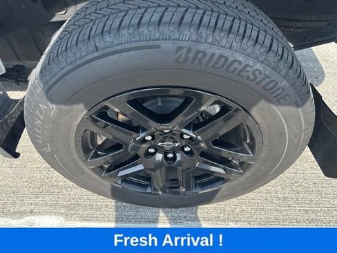 Used 2025 Chevrolet Silverado 1500 Custom AWD/4WD image 19