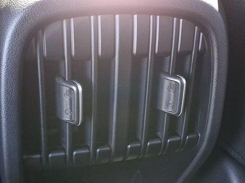 Used 2024 Hyundai Kona SEL AWD/4WD image 11
