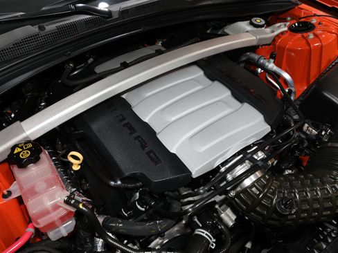 Used 2020 Chevrolet Camaro SS image 87