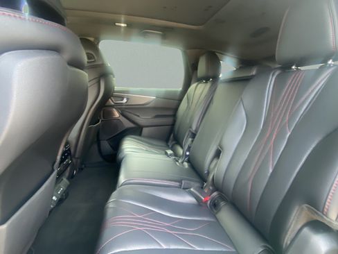 Used 2025 Acura MDX Type S AWD/4WD image 18