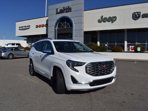 Used 2019 GMC Terrain Denali w/ Advanced Safety Package image 1