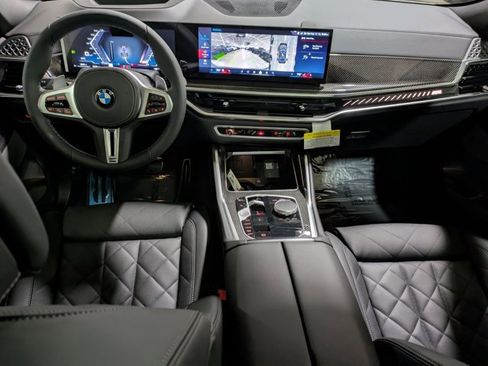 New 2026 BMW X6 M60i w/ Climate Comfort Package image 16