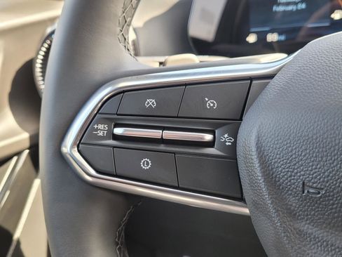 New 2026 Chevrolet Equinox LT w/ Convenience Package II FWD image 25