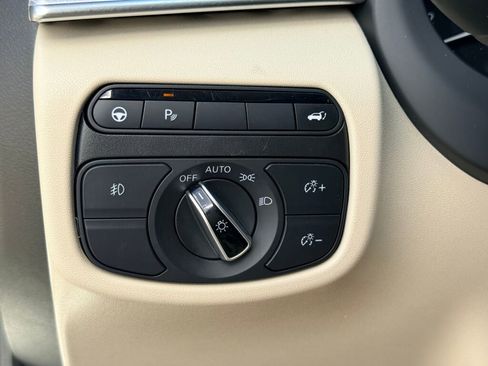 Used 2021 INFINITI QX50 Luxe image 30