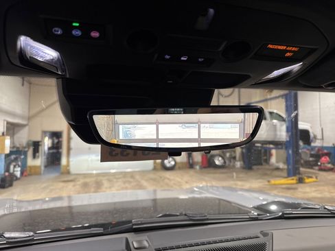 New 2025 GMC Hummer EV 2X image 29