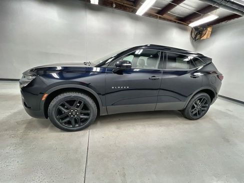 Used 2020 Chevrolet Blazer LT w/ Sound & Technology Package AWD/4WD image 5