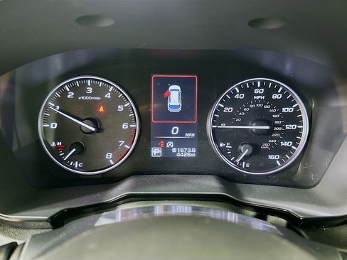 Used 2025 Subaru Outback Premium w/ Popular Package #1A AWD/4WD image 12