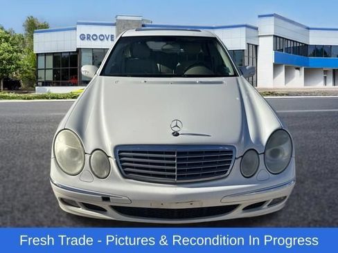 Used 2005 Mercedes-Benz E 500 4MATIC Sedan image 9