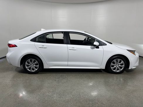 Certified 2024 Toyota Corolla LE FWD image 2