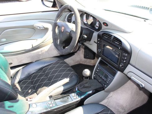 Used 2003 Porsche 911 Carrera 4 image 20