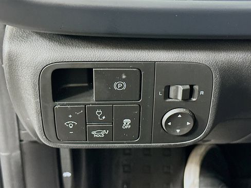 Used 2023 Hyundai Ioniq 6 SE RWD image 16