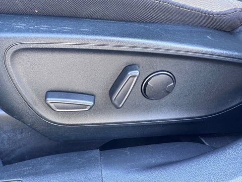 Used 2022 Ford Escape SE w/ Cold Weather Package AWD/4WD image 20