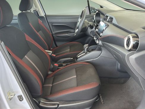 Certified 2024 Nissan Versa SR FWD image 11