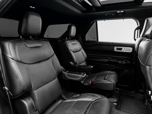 Used 2022 Ford Explorer ST w/ Equipment Group 401A image 33