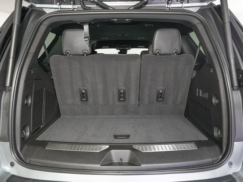 Used 2026 Chevrolet Tahoe RST w/ RST Performance Edition image 13