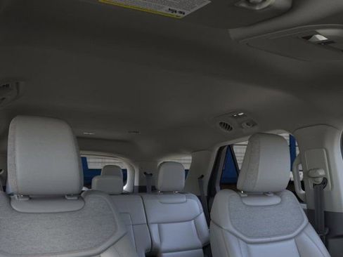 New 2026 Ford Explorer Active RWD image 22