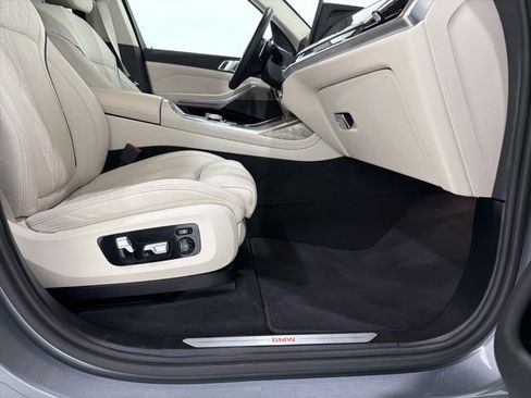 Certified 2023 BMW X7 xDrive40i w/ Executive Package AWD/4WD image 22