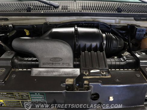 Used 2006 Ford E-150 and Econoline 150 image 3
