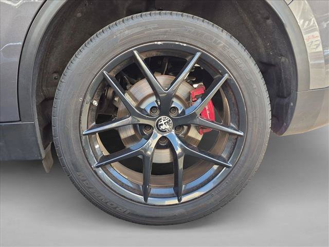 Used 2019 Alfa Romeo Stelvio w/ Nero Edizione RWD image 14