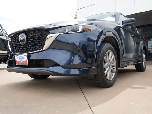 Used 2025 MAZDA CX-5 AWD 2.5 S w/ Select Package image 4