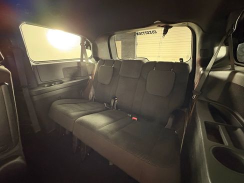 Used 2020 Dodge Grand Caravan SE FWD image 37