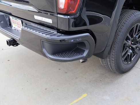 New 2026 GMC Sierra 1500 Elevation image 31