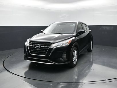Certified 2025 Nissan Kicks Play S