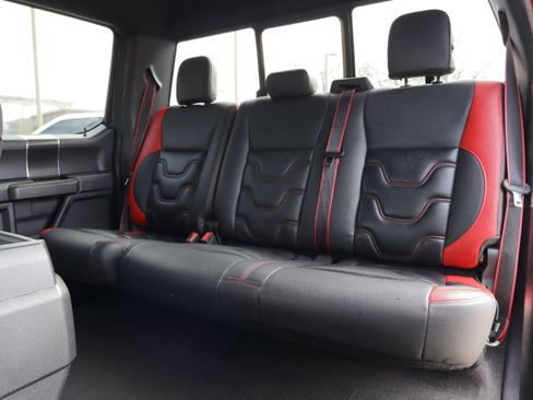 Used 2019 Ford F150 XLT w/ Equipment Group 302A Luxury image 8