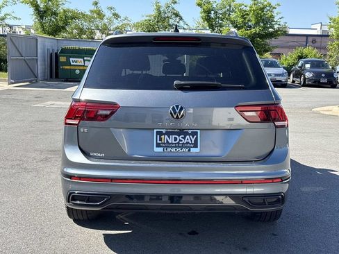 Used 2023 Volkswagen Tiguan SE R-Line FWD image 4