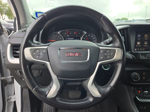 Used 2020 GMC Terrain SLE image 10